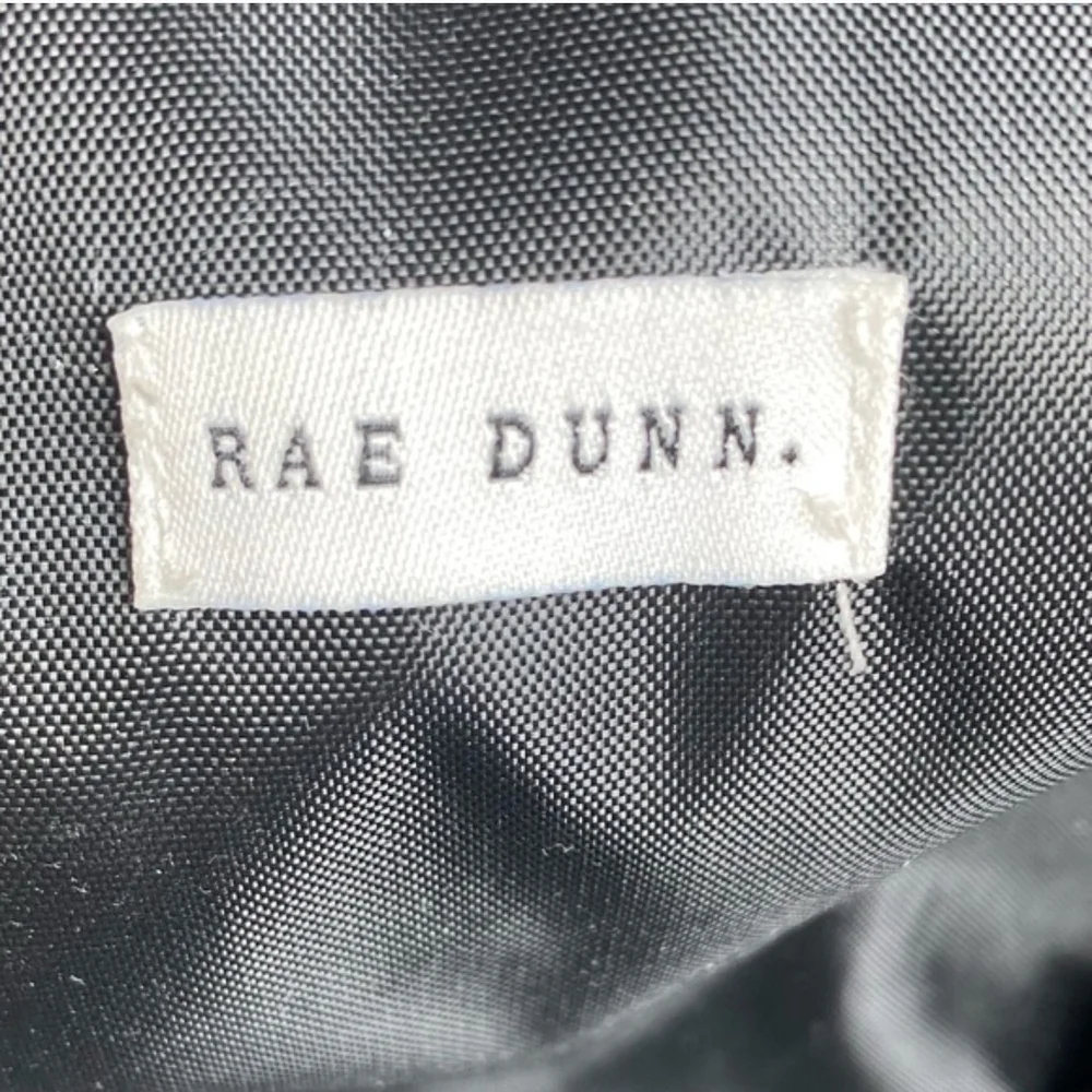 Rae Dunn White NO BAD DAYS & SUNGLASSES DESIGN COSMETIC BAG - Picture 5 of 5